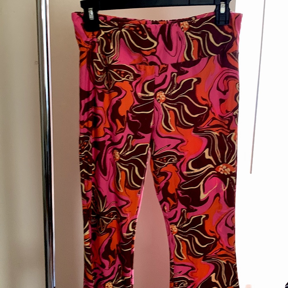 cute 70s bell bottoms